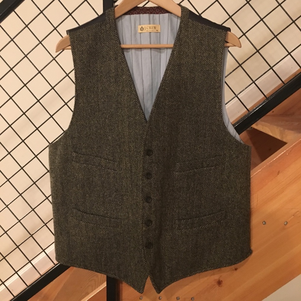 Men’s suiting vest